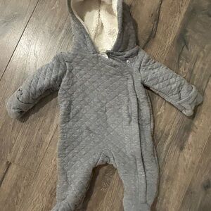 Carter's Gray Quilted Footie w Mitten Cuffs